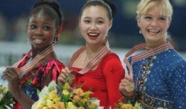 花花娱乐圈吃瓜,揭秘明星幕后那些事儿