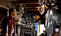 回到未来1在线观看,重温回到未来1经典瞬间