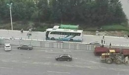 网友爆料电动车事件视频,网友爆料视频引发热议